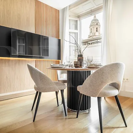 Luxe In The Historic Center By Rems Apartamento Málaga